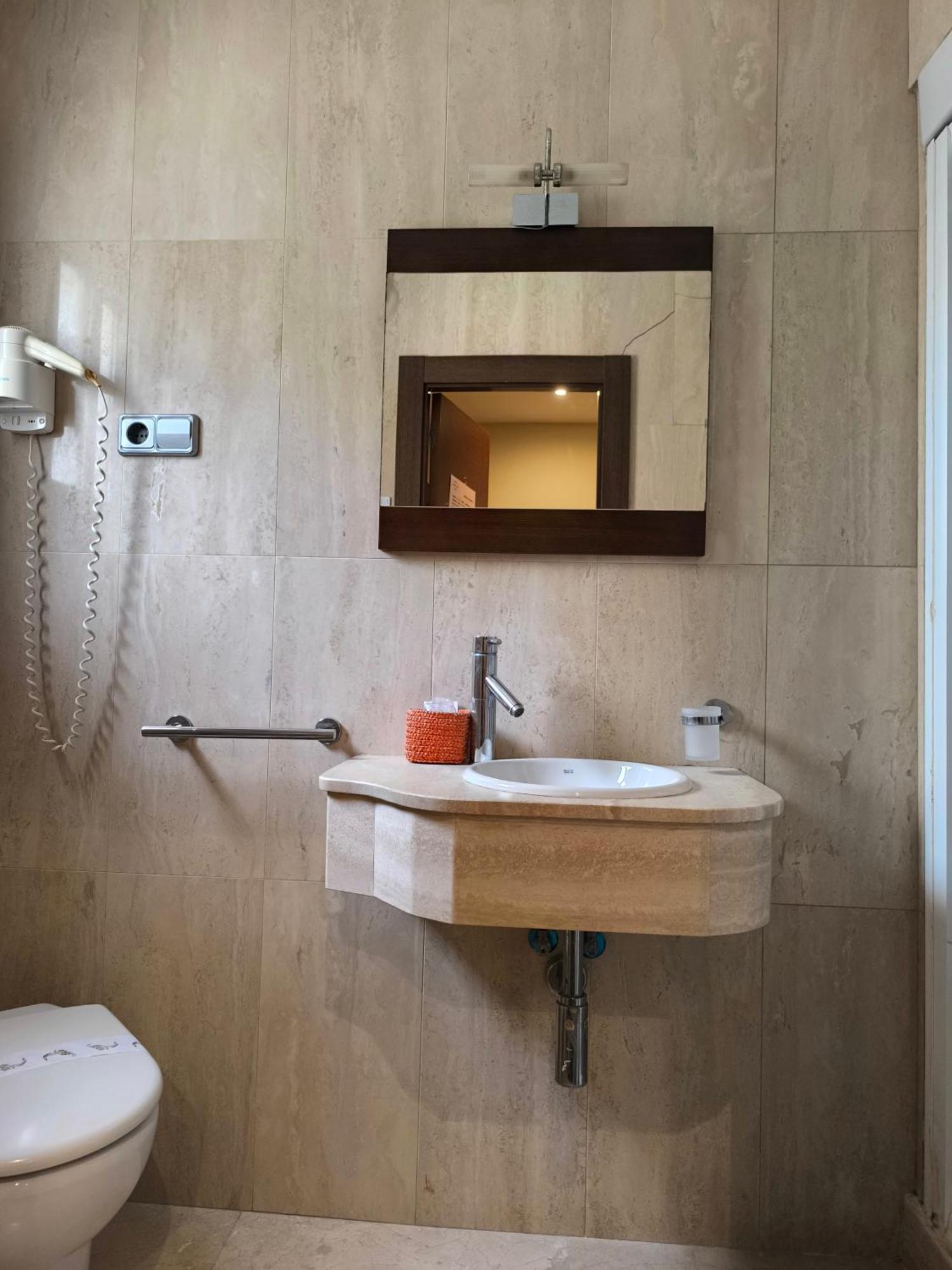 Hotel Santa Barbara أندورا المظهر الخارجي الصورة